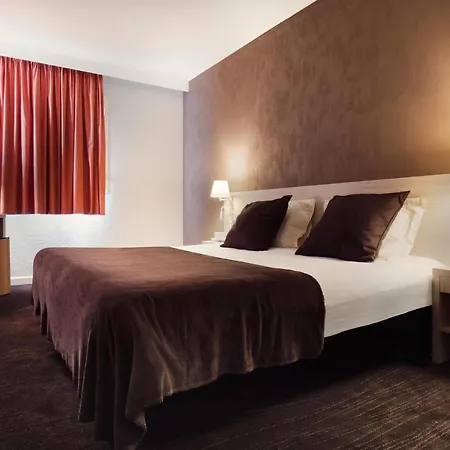 De L'étoile 3* Antibes