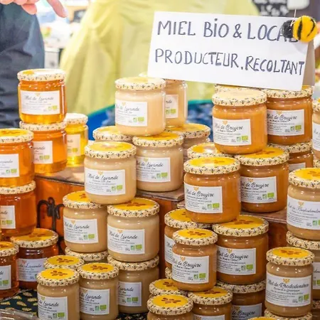 De L'etoile מלון