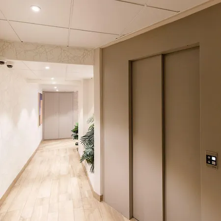 De L'étoile Hotel Antibes