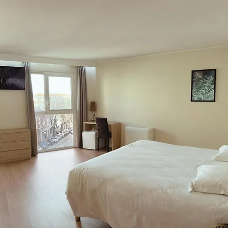 De L'etoile Hotel 3*