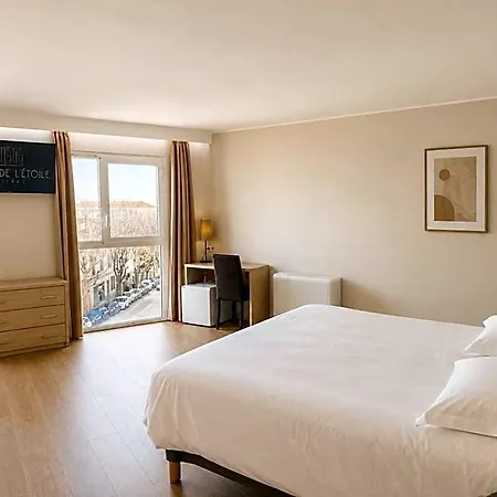 De L'etoile Otel