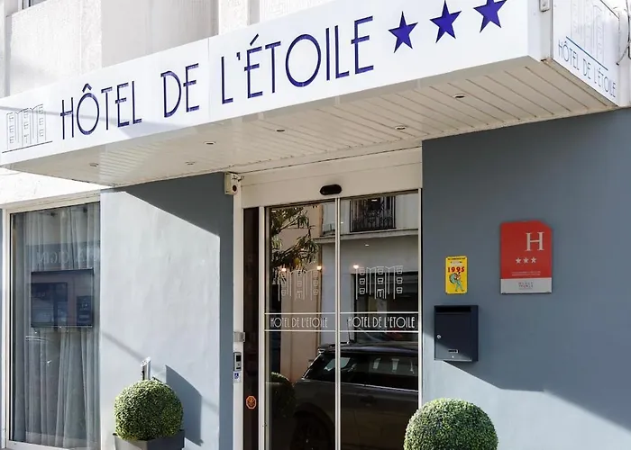 De L'etoile 3*
