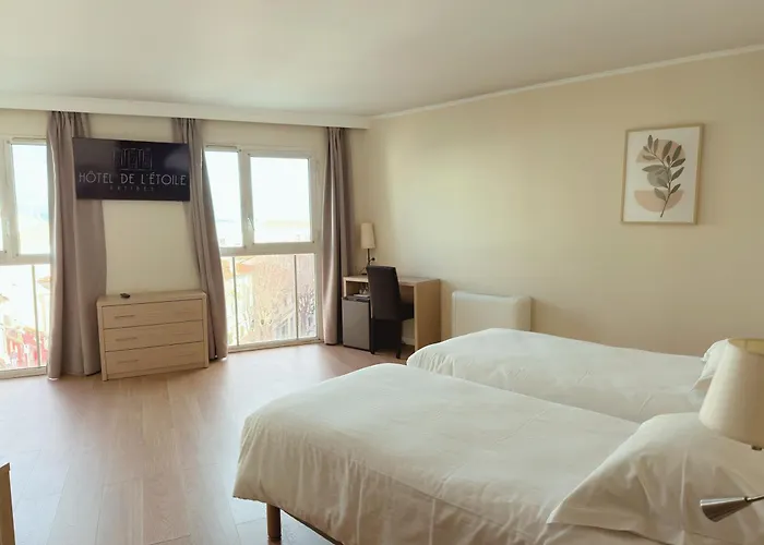 De L'etoile 3*